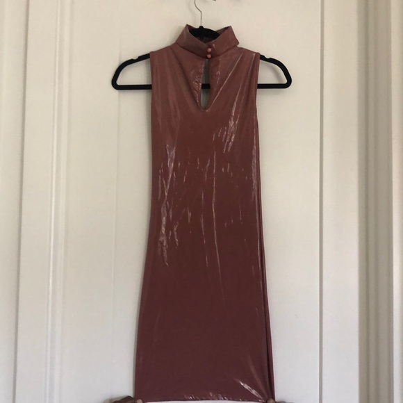 Latex dress - Picture 2 of 2